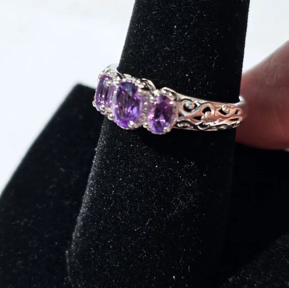 Genuine Amethyst Platinum over 925 Ring Size 8 - Picture 9 of 15
